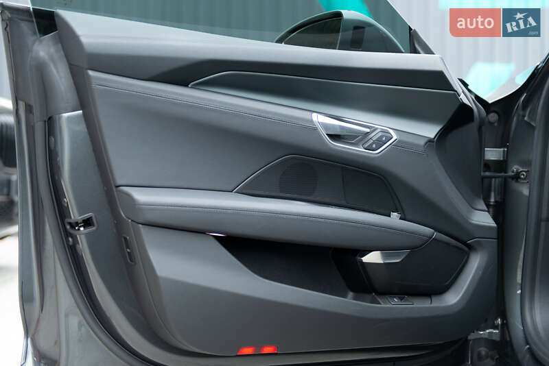 Лифтбек Audi e-tron GT 2021 в Мукачево