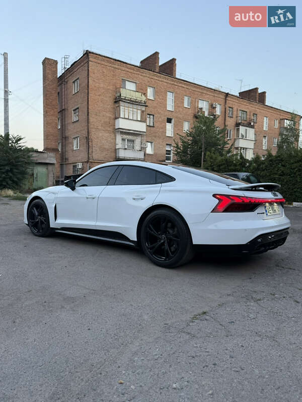 Ліфтбек Audi e-tron GT 2021 в Дніпрі
