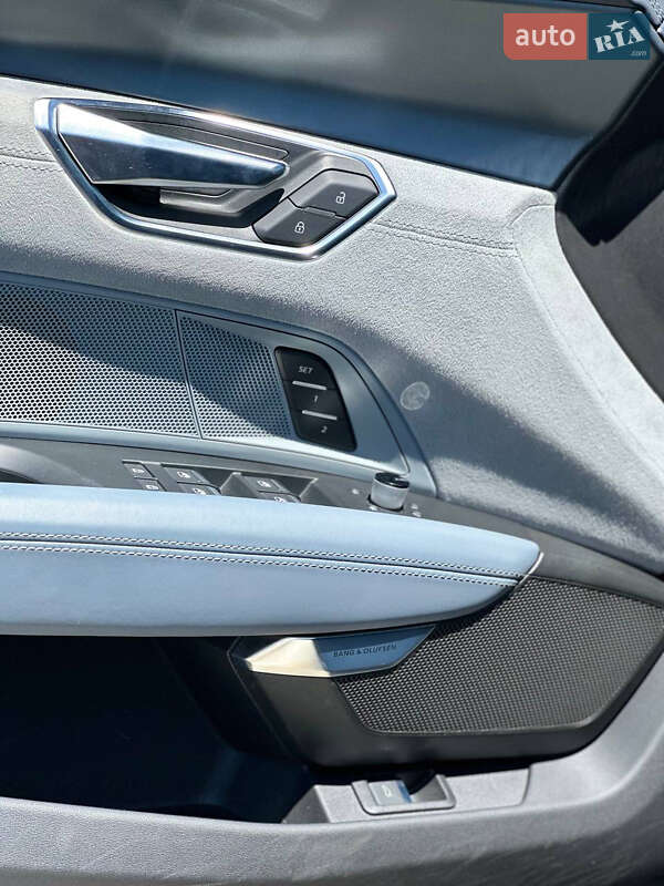 Ліфтбек Audi e-tron GT 2021 в Києві