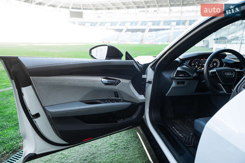 Лифтбек Audi e-tron GT 2021 в Одессе