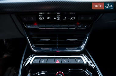 Ліфтбек Audi e-tron GT 2021 в 