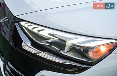 Ліфтбек Audi e-tron GT 2021 в 