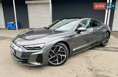 Ліфтбек Audi e-tron GT 2021 в 