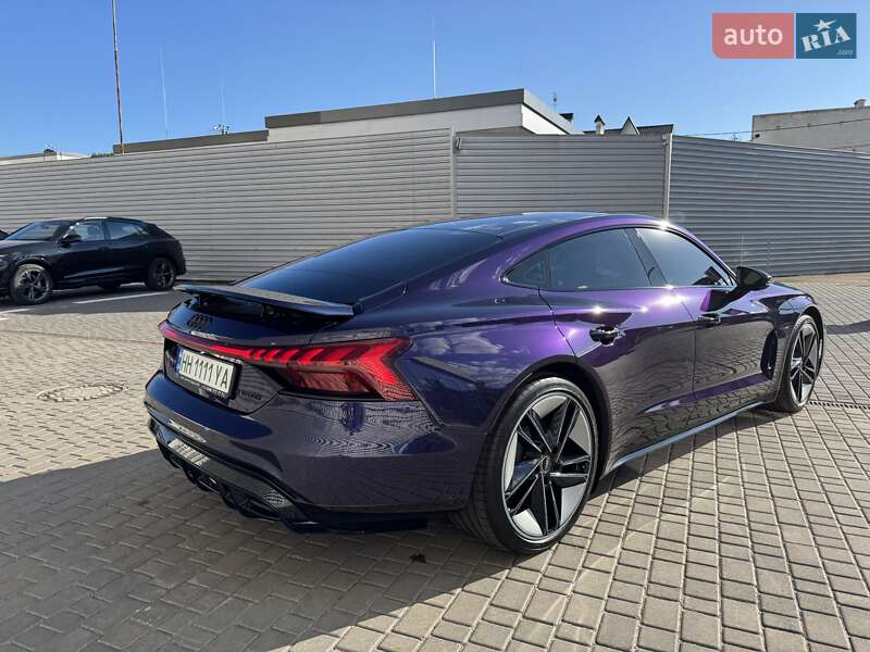 Купе Audi e-tron GT 2024 в Одесі