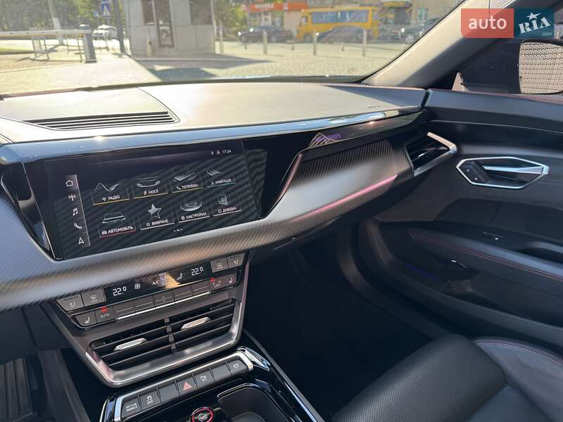 Купе Audi e-tron GT 2024 в Одесі