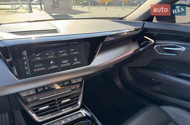 Купе Audi e-tron GT 2024 в 
