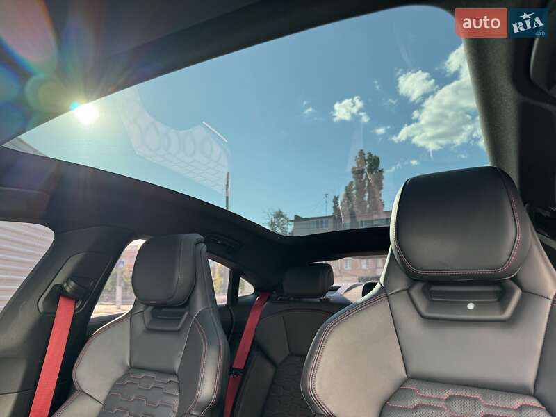 Купе Audi e-tron GT 2024 в Одесі