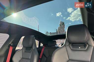 Купе Audi e-tron GT 2024 в 