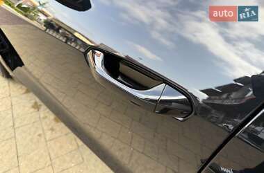 Лифтбек Audi e-tron GT 2022 в 