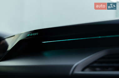 Лифтбек Audi e-tron GT 2022 в 