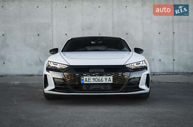 Лифтбек Audi e-tron GT 2021 в 