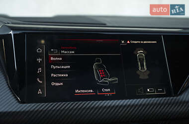 Лифтбек Audi e-tron GT 2021 в 