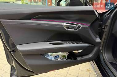 Ліфтбек Audi e-tron GT 2022 в 