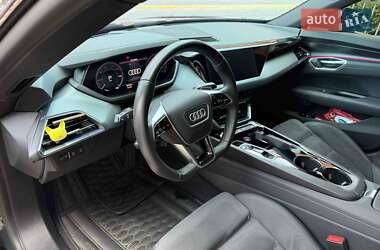 Ліфтбек Audi e-tron GT 2022 в 