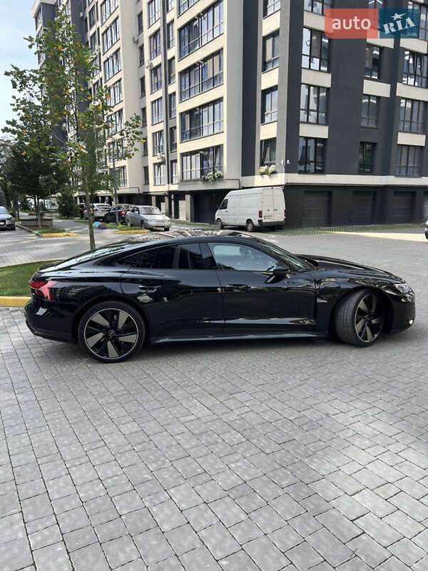Ліфтбек Audi e-tron GT 2021 в Івано-Франківську