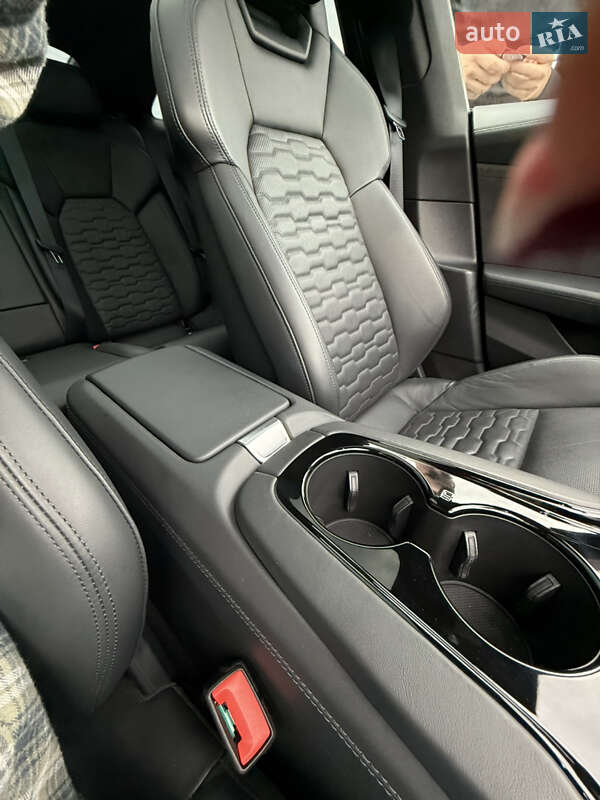 Лифтбек Audi e-tron GT 2021 в Тернополе