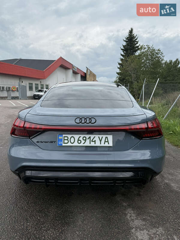 Лифтбек Audi e-tron GT 2021 в Тернополе