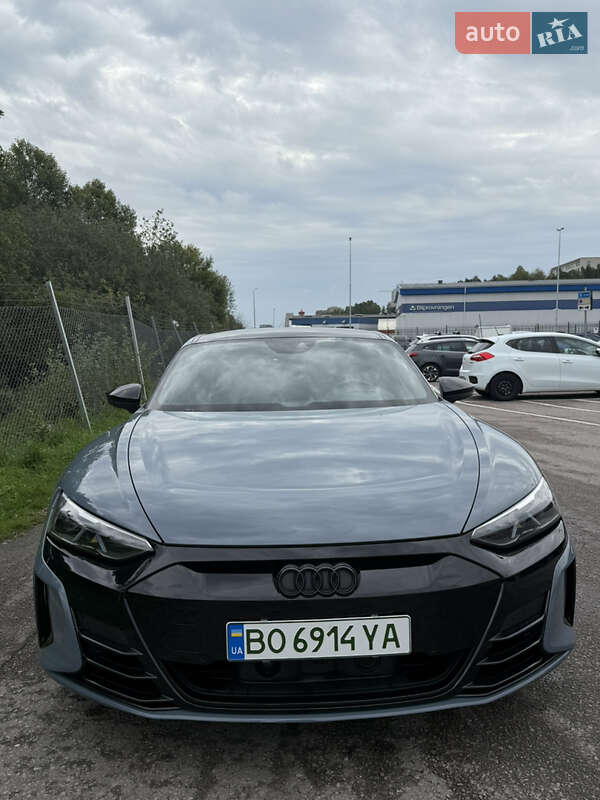 Лифтбек Audi e-tron GT 2021 в Тернополе