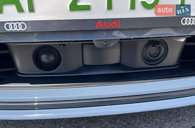 Лифтбек Audi e-tron GT 2022 в 