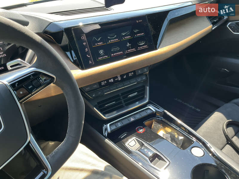 Ліфтбек Audi e-tron GT 2022 в Дніпрі