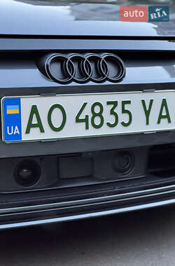 Лифтбек Audi e-tron GT 2021 в 