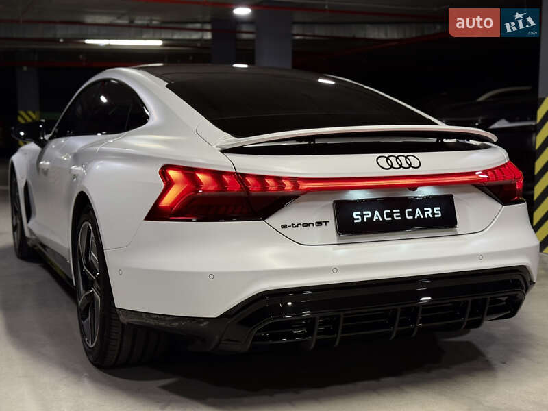 Ліфтбек Audi e-tron GT 2022 в Києві