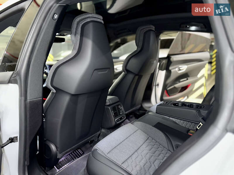 Ліфтбек Audi e-tron GT 2022 в Києві