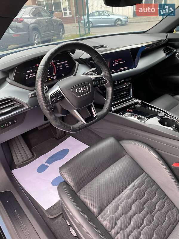 Лифтбек Audi e-tron GT 2021 в Ужгороде