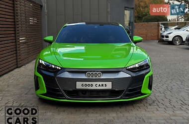 Ліфтбек Audi e-tron GT 2022 в 