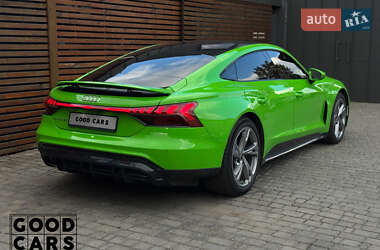 Ліфтбек Audi e-tron GT 2022 в 