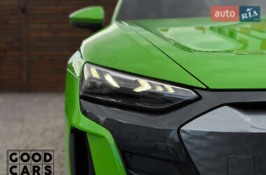 Ліфтбек Audi e-tron GT 2022 в 