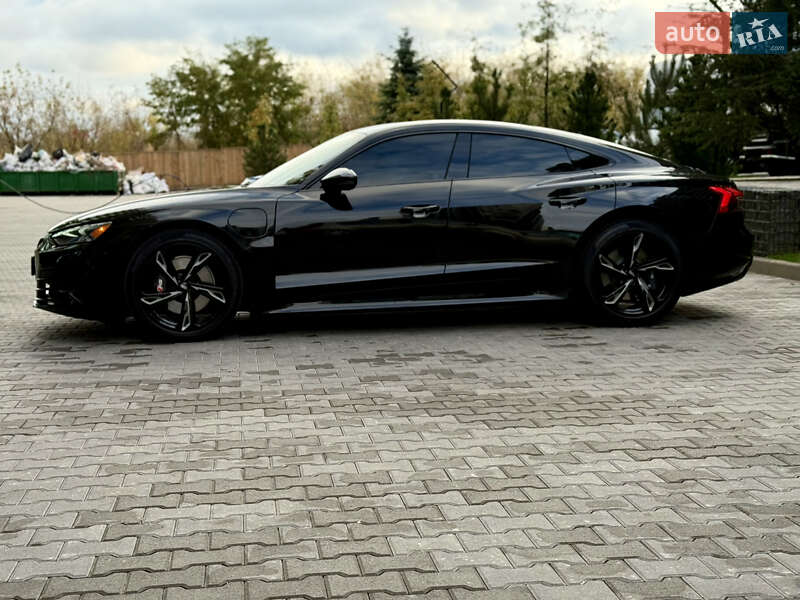 Лифтбек Audi e-tron GT 2021 в Киеве фото 6 Лифтбек Audi e-tron GT 2021 в Киеве