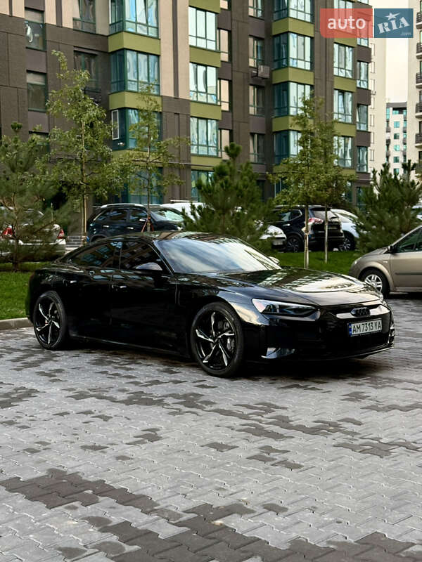 Лифтбек Audi e-tron GT 2021 в Киеве фото 21 Лифтбек Audi e-tron GT 2021 в Киеве