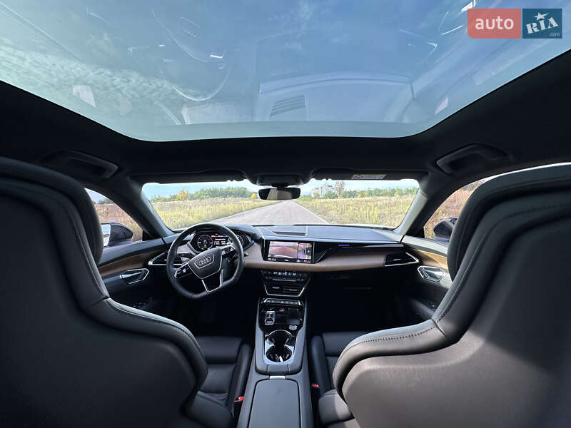 Лифтбек Audi e-tron GT 2021 в Киеве