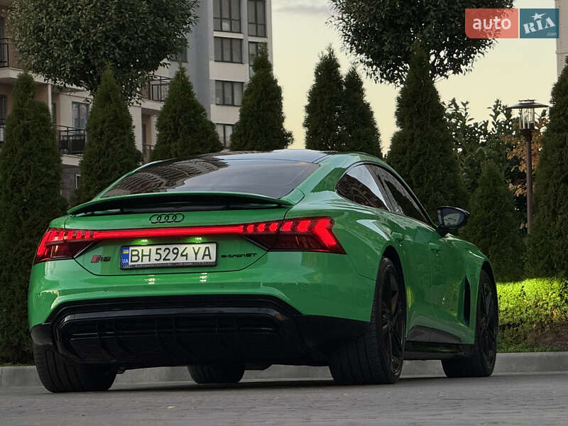 Ліфтбек Audi e-tron GT 2023 в Одесі фото 45 Ліфтбек Audi e-tron GT 2023 в Одесі