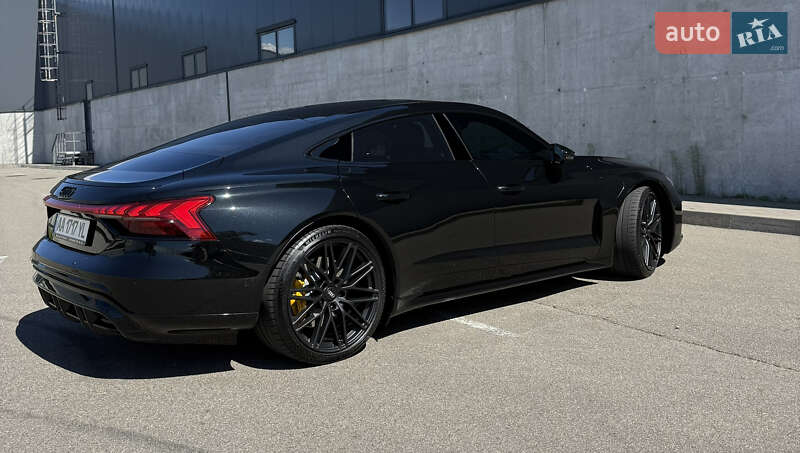 Ліфтбек Audi e-tron GT 2022 в Києві фото 8 Ліфтбек Audi e-tron GT 2022 в Києві