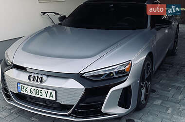 Ліфтбек Audi e-tron GT 2021 в Звенигородці