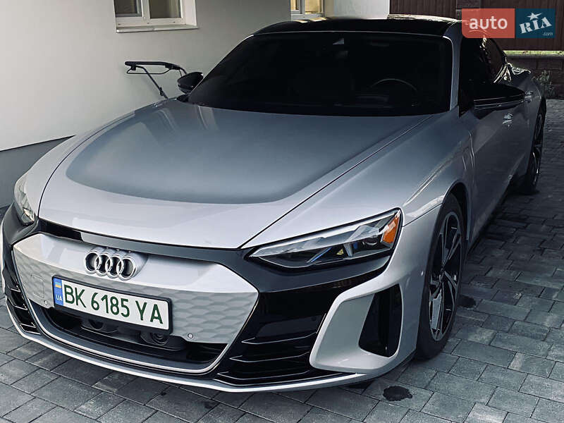 Ліфтбек Audi e-tron GT 2021 в Звенигородці фото Ліфтбек Audi e-tron GT 2021 в Звенигородці