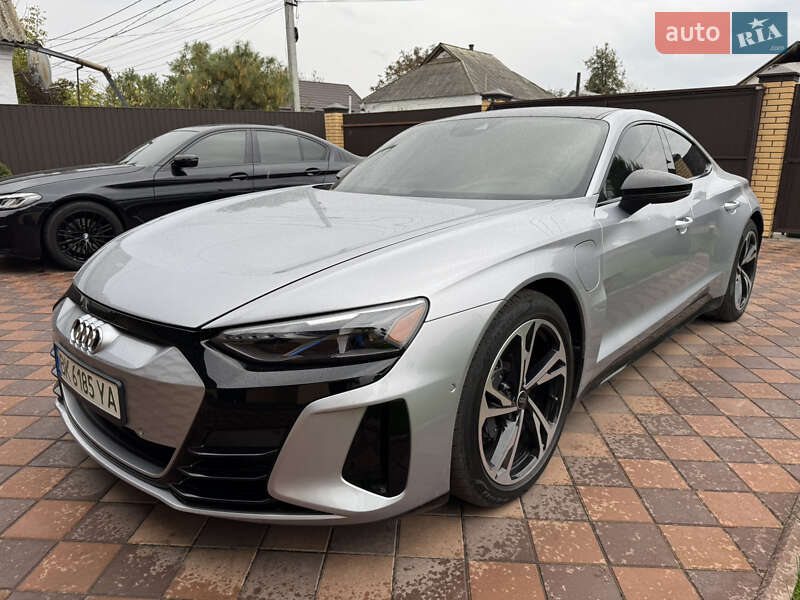 Ліфтбек Audi e-tron GT 2021 в Звенигородці фото 20 Ліфтбек Audi e-tron GT 2021 в Звенигородці