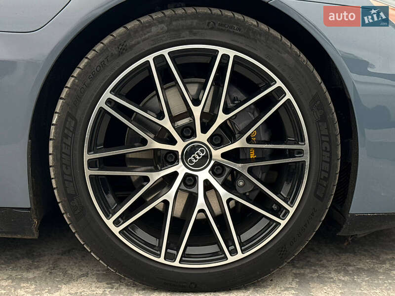 Лифтбек Audi e-tron GT 2022 в Киеве фото 26 Лифтбек Audi e-tron GT 2022 в Киеве