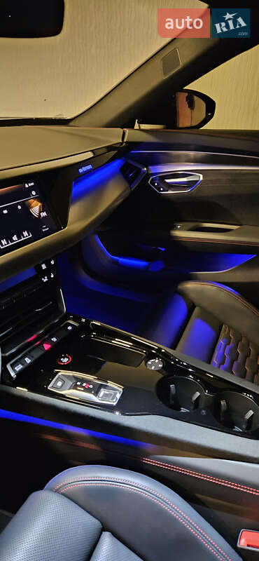 Лифтбек Audi e-tron GT 2023 в Харькове