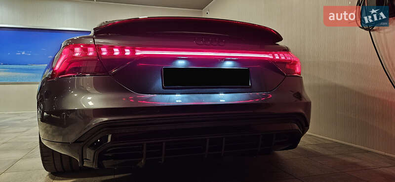 Лифтбек Audi e-tron GT 2023 в Харькове