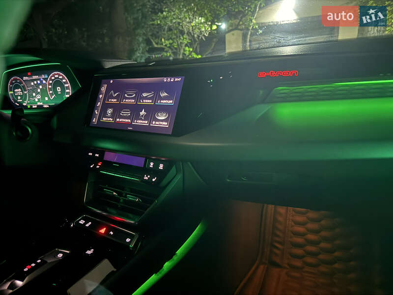 Лифтбек Audi e-tron GT 2022 в Львове