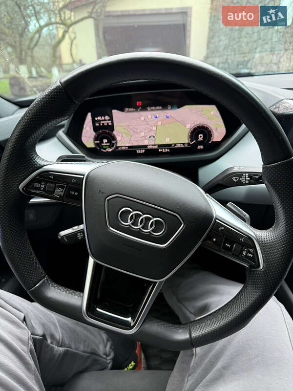 Лифтбек Audi e-tron GT 2022 в Львове