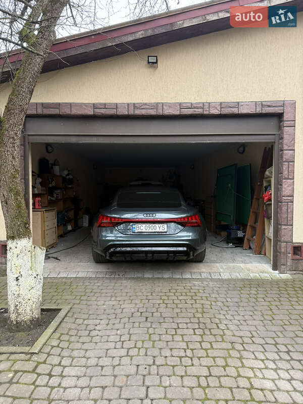 Лифтбек Audi e-tron GT 2022 в Львове