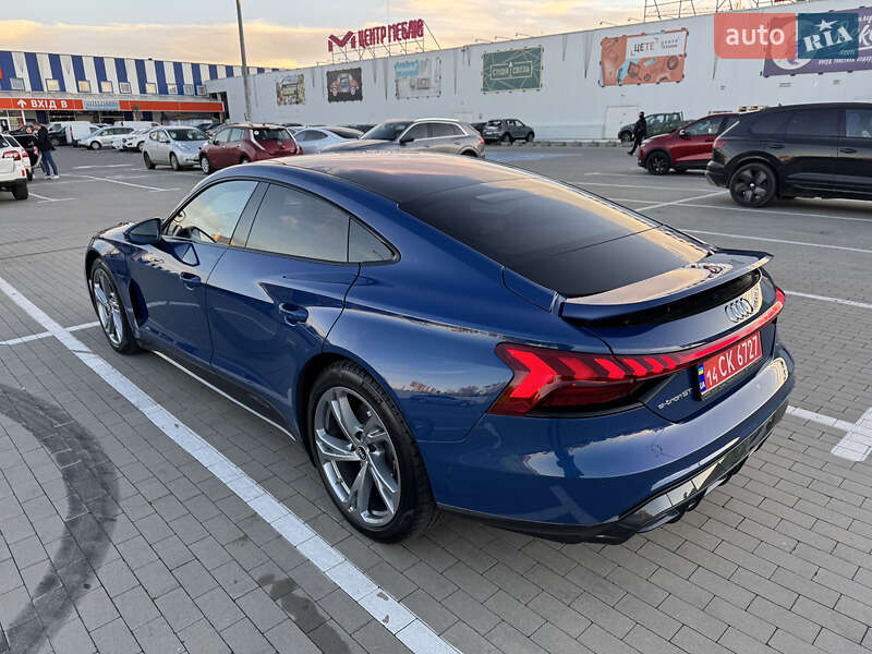 Лифтбек Audi e-tron GT 2021 в Виннице фото 6 Лифтбек Audi e-tron GT 2021 в Виннице