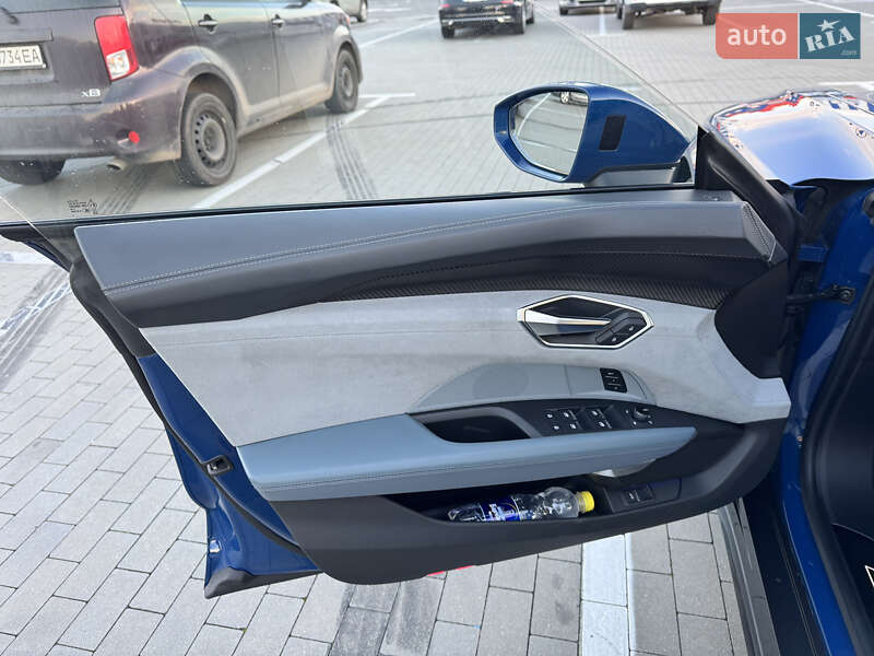 Лифтбек Audi e-tron GT 2021 в Виннице фото 14 Лифтбек Audi e-tron GT 2021 в Виннице