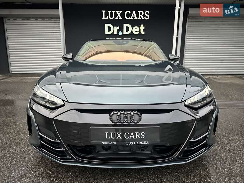 Лифтбек Audi e-tron GT 2022 в Киеве фото 3 Лифтбек Audi e-tron GT 2022 в Киеве