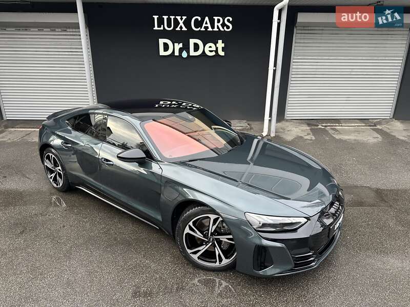 Лифтбек Audi e-tron GT 2022 в Киеве фото 16 Лифтбек Audi e-tron GT 2022 в Киеве