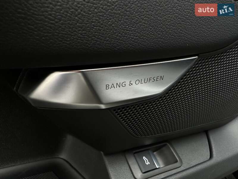 Лифтбек Audi e-tron GT 2022 в Киеве фото 40 Лифтбек Audi e-tron GT 2022 в Киеве